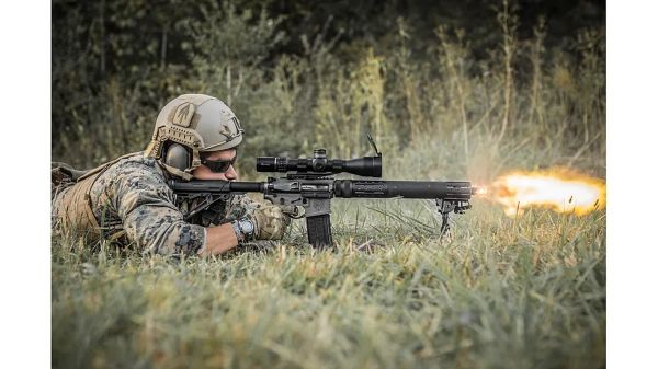 AR-15 / M16: OverMolded Collapsible Buttstock (Fits Mil-Spec Buffer Tube)Katlanabilir Dipçik - Siyah