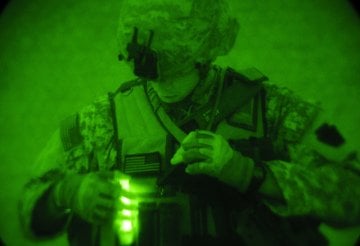 NEON GLOW 6'' INFRARED KIZILÖTESİ IŞIK ÇUBUĞU