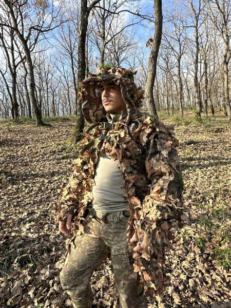 KMCS Cloak Ghillie Suits Designed Nem ve Yağmurda Kararma Tepkili Lazer Kesim Kamuflaj Pelerin
