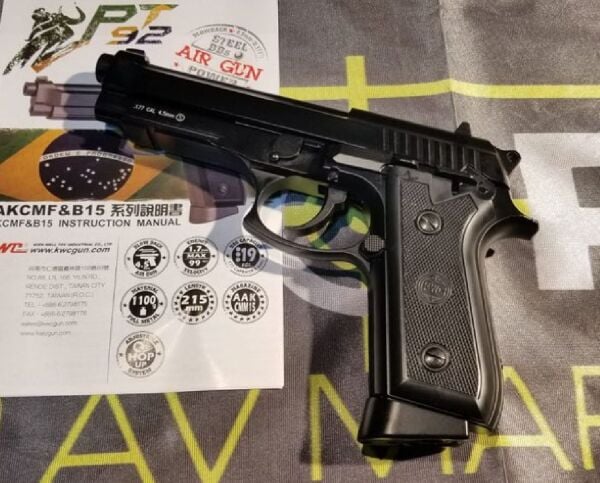 KWC Beretta PT92 (KMB15AHN) 4.5MM Havalı Tabanca