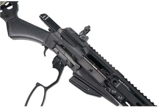 GuayGuay LevAR 15 Black Carbine Gas Powered Lever Action Rifle Tüfek G&G (GAS-LVR-015-BNB-ECM)