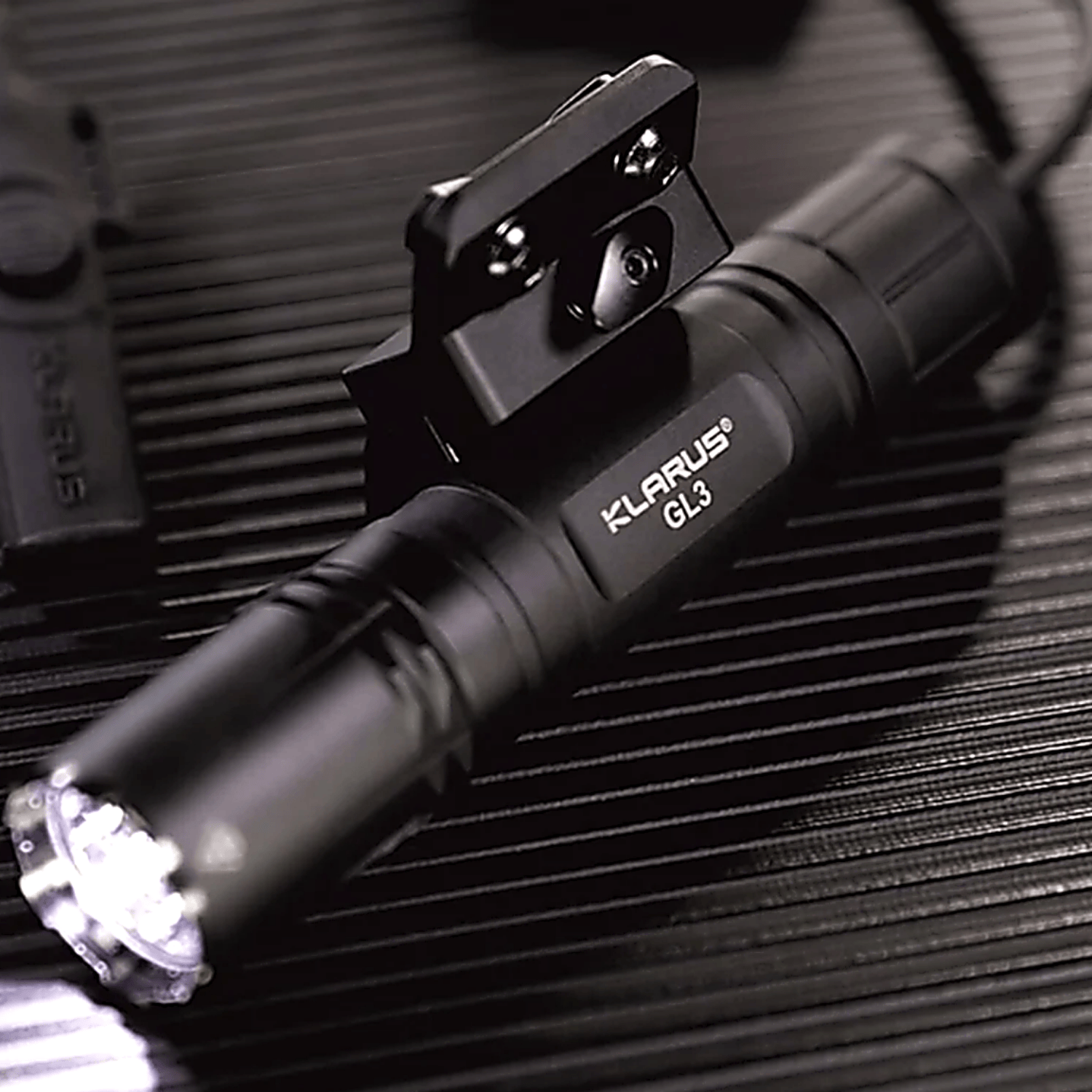 Klarus GL3 Quick-Detach M-LOK 2100 Lümen Tüfek Feneri