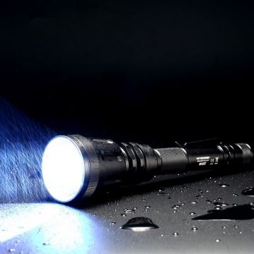 NITECORE MH40 GT 1000 LUMEN EL FENERI