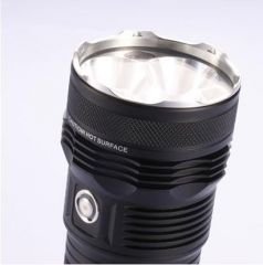 NITECORE TM11 2000 LUMEN ELFENERI(4X18650)