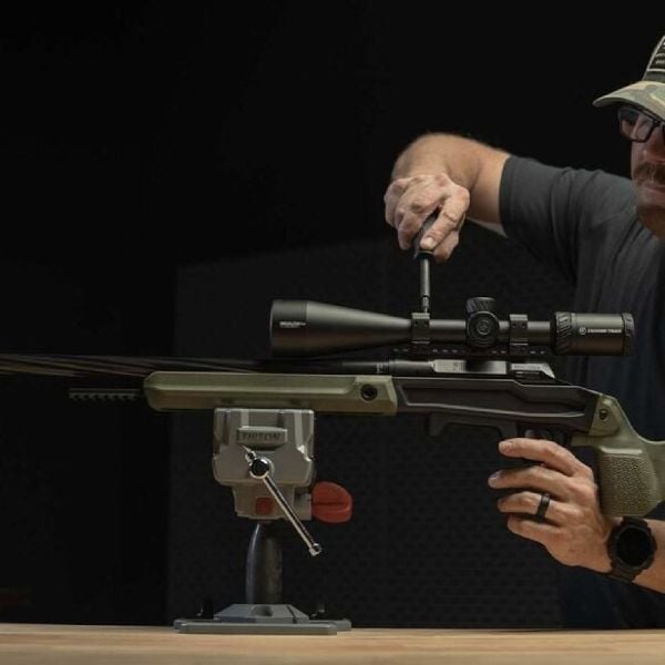 TIPTON Best Gun Vise Yivli Tüfek Bakım Standı 4004923