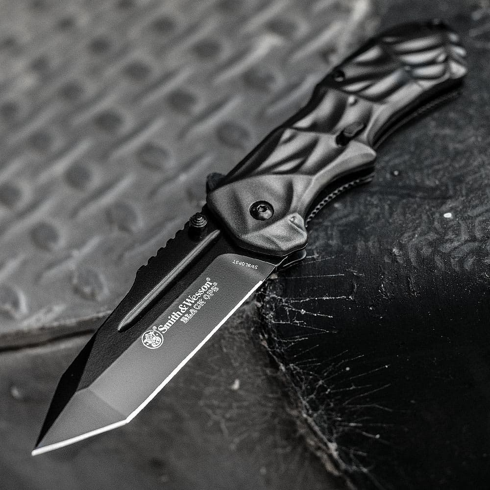 Smith & Wesson® Black Ops M.A.G.I.C.® Assisted Opening Tanto Katlanır Çakı SWBLOP3TSCP